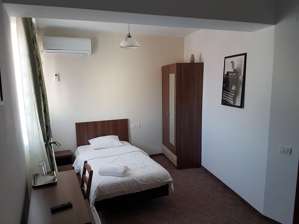 Skyroomshorezu Horezu Exterior foto